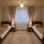 Guest house Pid Skeleyu *