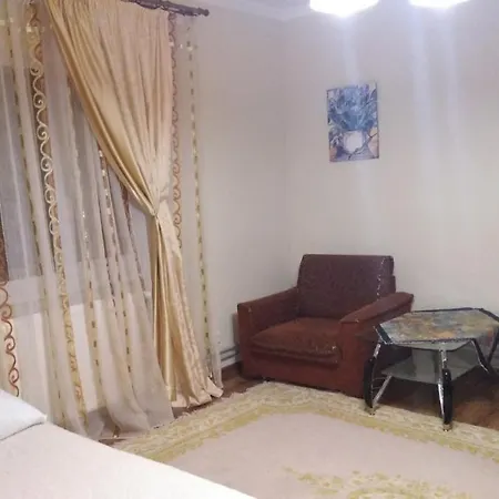 Pid Skeleyu * Lazeščyna