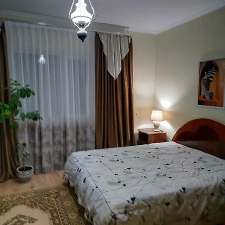 Pid Skeleyu * Lazeščyna