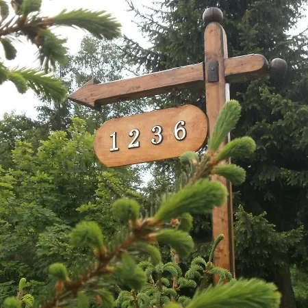 Pid Skeleyu Laseschtschyna